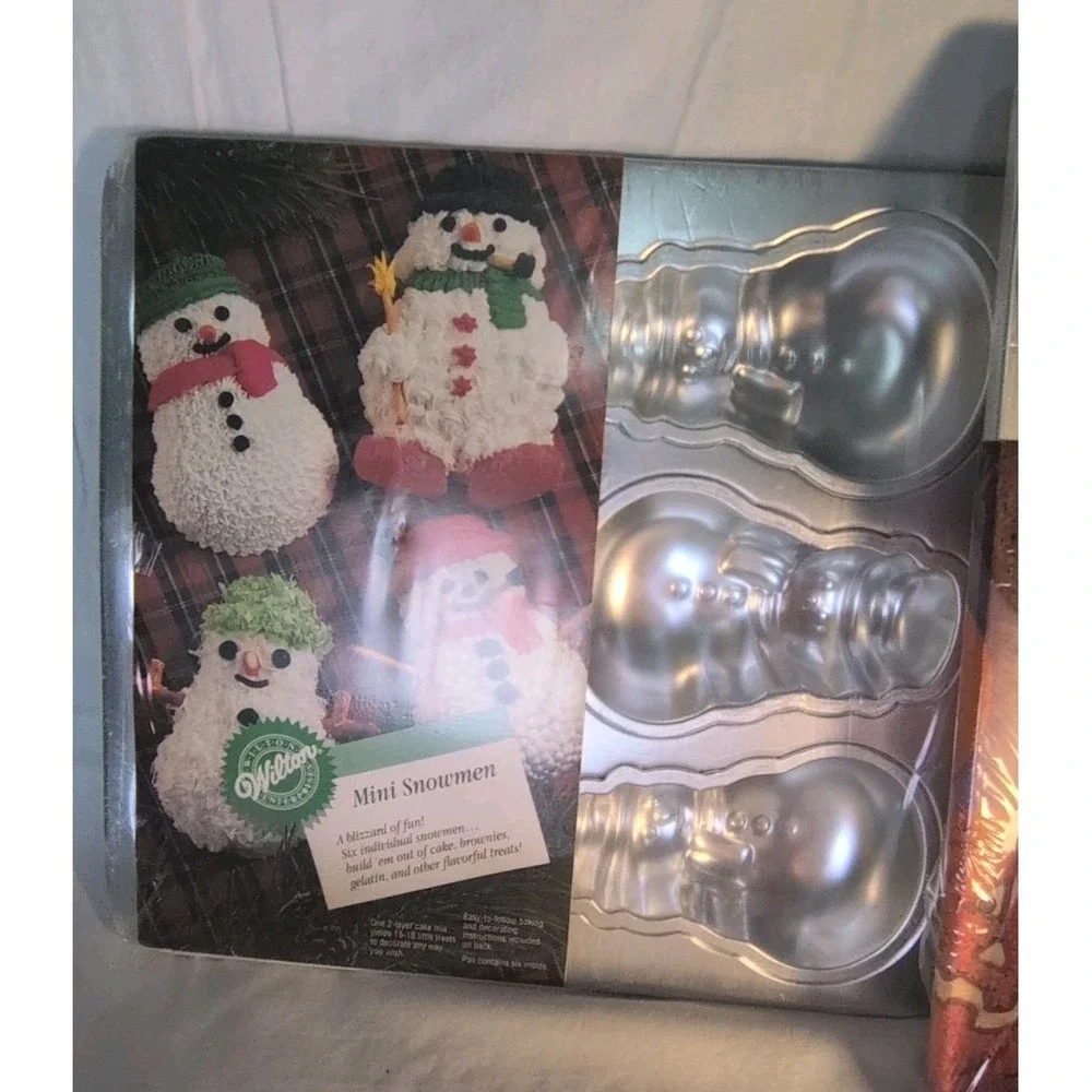 Vintage Wilton Halloween Cake Pan Lot Jack O Lantern Pumpkin & Mini Pumpkin Baki